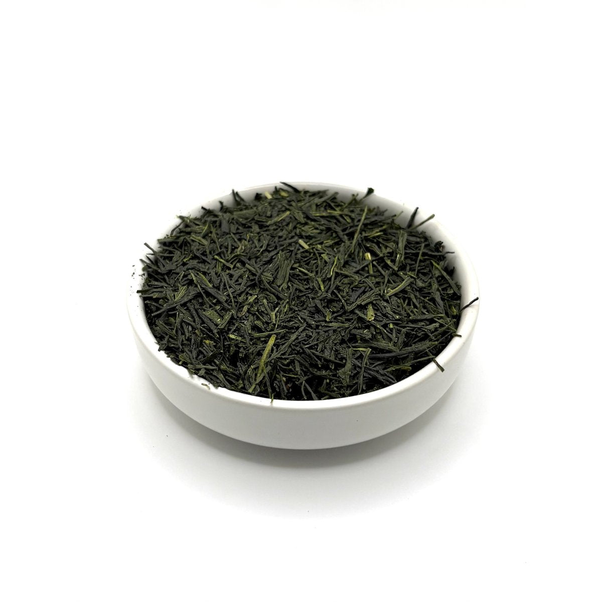 Angled view of Gyokuro loose leaf Japanese green tea with needle-like shape
